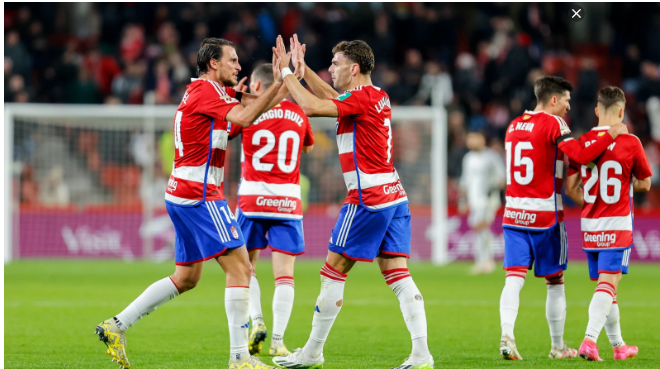 Granada CF celebrando un gol